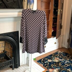 Tyler Boe abstract tunic. Worn once. 118 retail